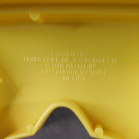 Fisher Price 2006 Baby's First Blocks Shape Sorter Red L4804 Complete - Picture 10 of 10